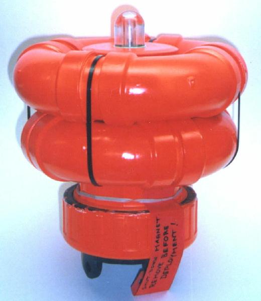106SUB submersible marker strobe.